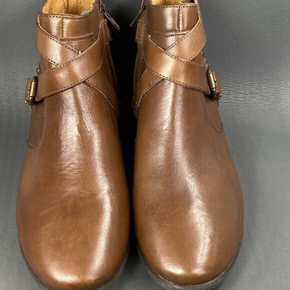NURTURE Flint BROWN LEATHER Brass Rivets Zip ANKLE Booties womens size 10 - Picture 5 of 9